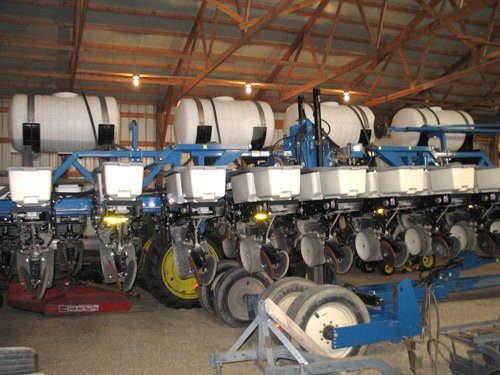 Property photo 37 - Calvin Clamme Estate - Farm Equipment & Gun Inventory Auction